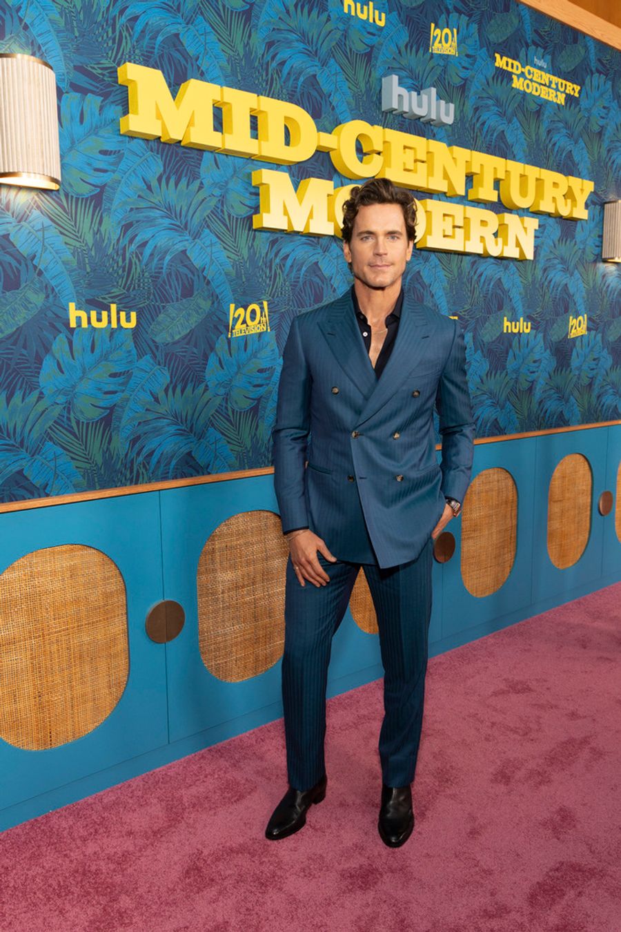 Photos: Hulu's MID-CENTURY MODERN Premieres In Los Angeles Image
