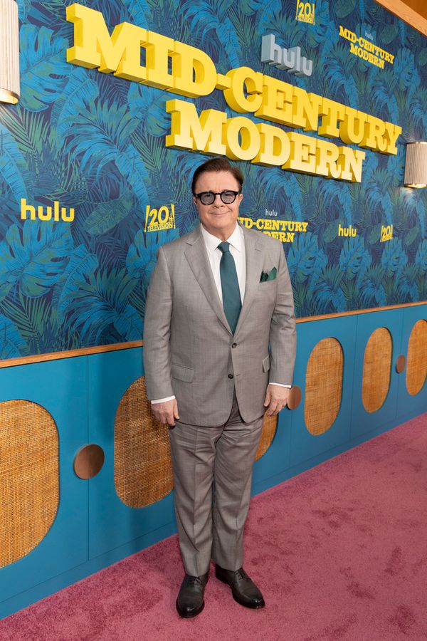 NATHAN LANE Photo