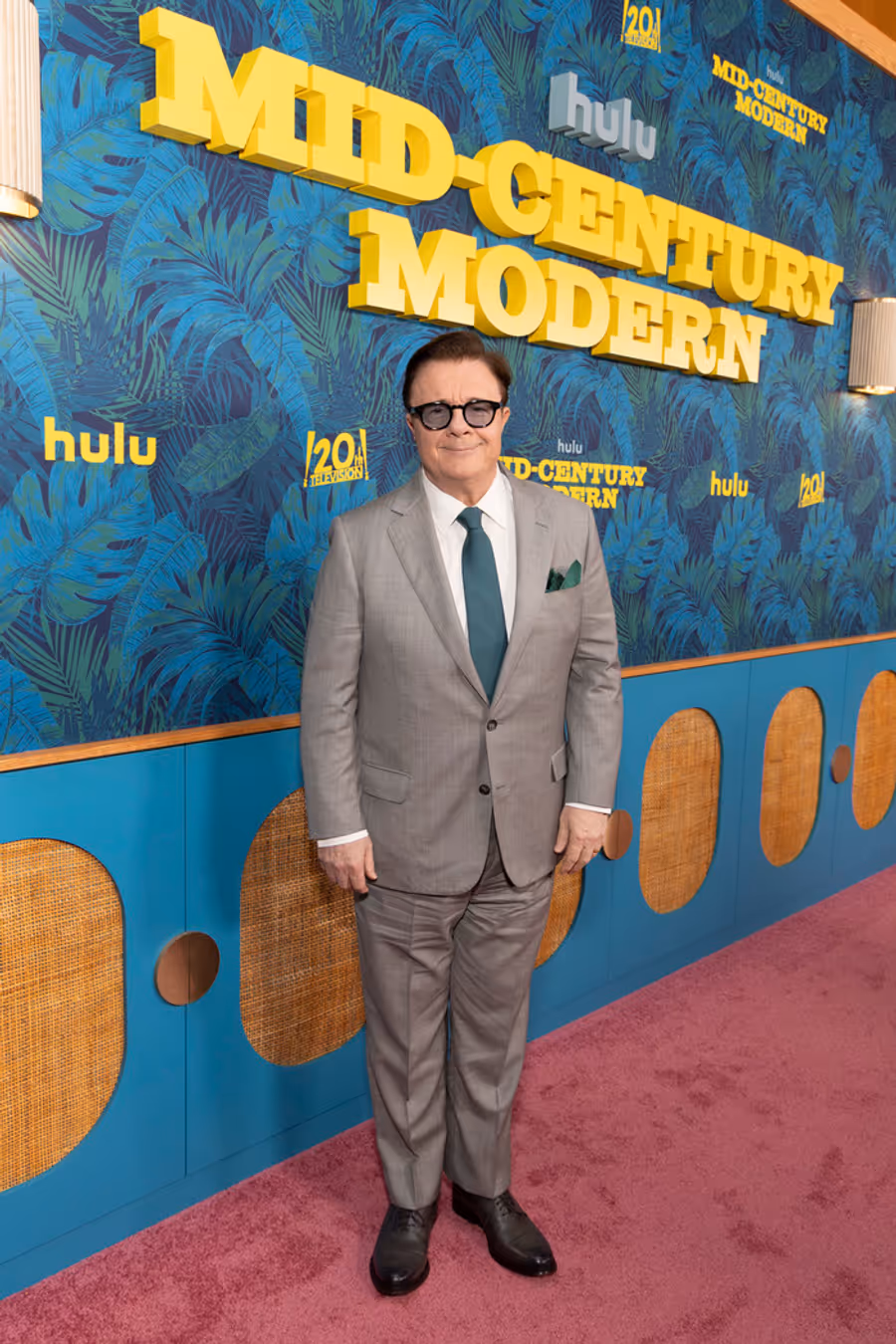 Photos: Hulu's MID-CENTURY MODERN Premieres In Los Angeles Image