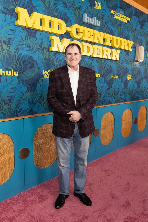 RICHARD KIND Photo
