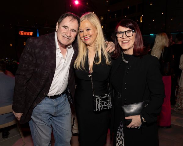 RICHARD KIND, CAROLINE RHEA, KATE FLANNERY Photo