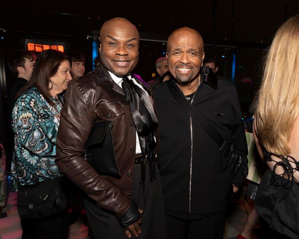 NATHAN LEE GRAHAM, WILLIAM STANFORD DAVIS Photo