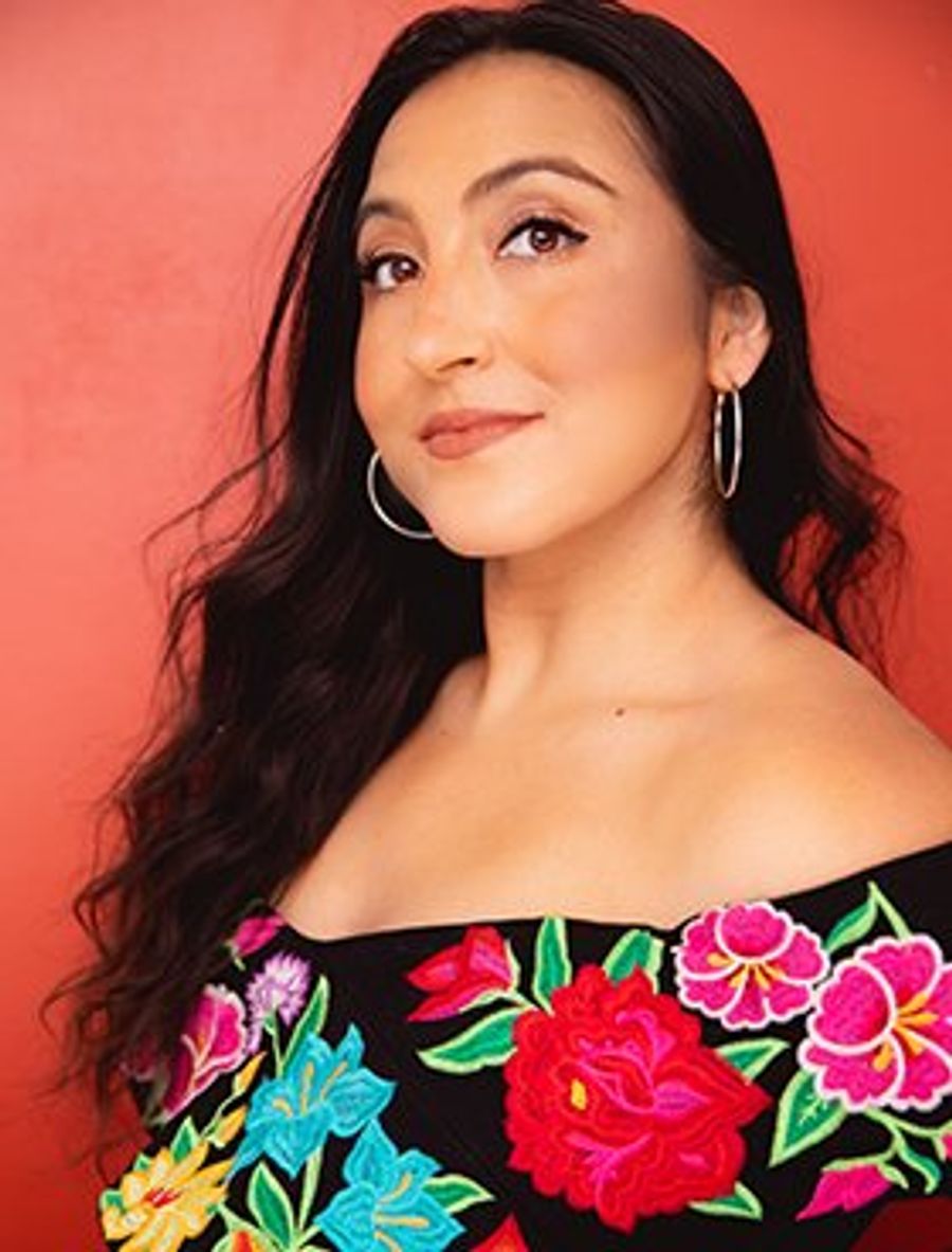 Meet the Cast of REAL WOMEN HAVE CURVES, Now on Broadway  Image