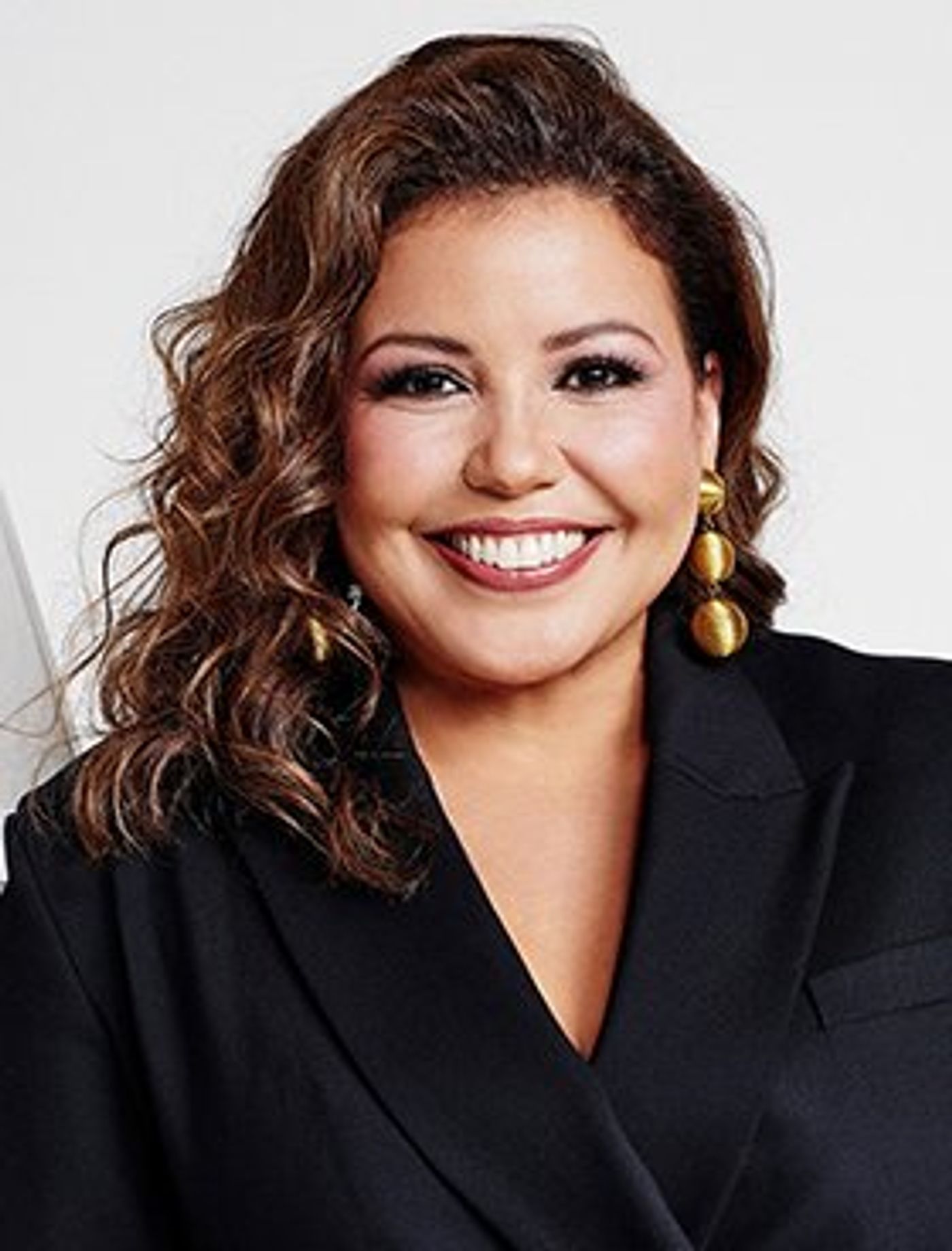 Meet the Cast of REAL WOMEN HAVE CURVES, Now on Broadway  Image