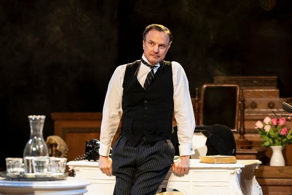 Jonathan Firth Photo