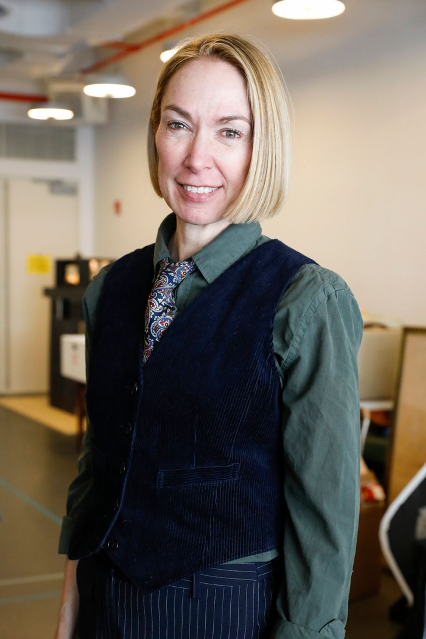 Photos: Inside Rehearsals for FIVE MODELS IN RUINS, 1981  Image