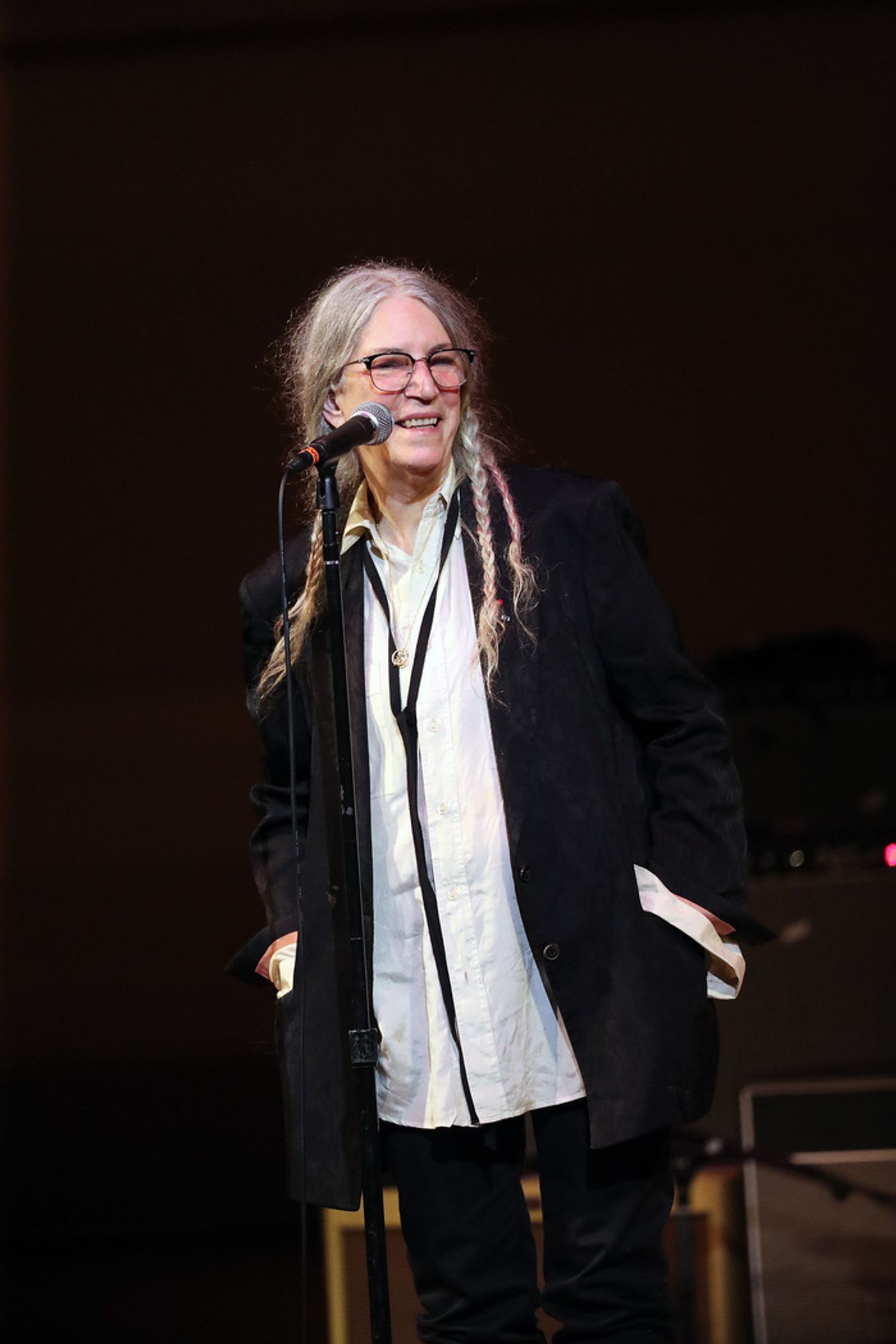 Photos: Bruce Springsteen, Johnny Depp, & More Take Carnegie Hall Stage for Patti Smith Celebration  Image