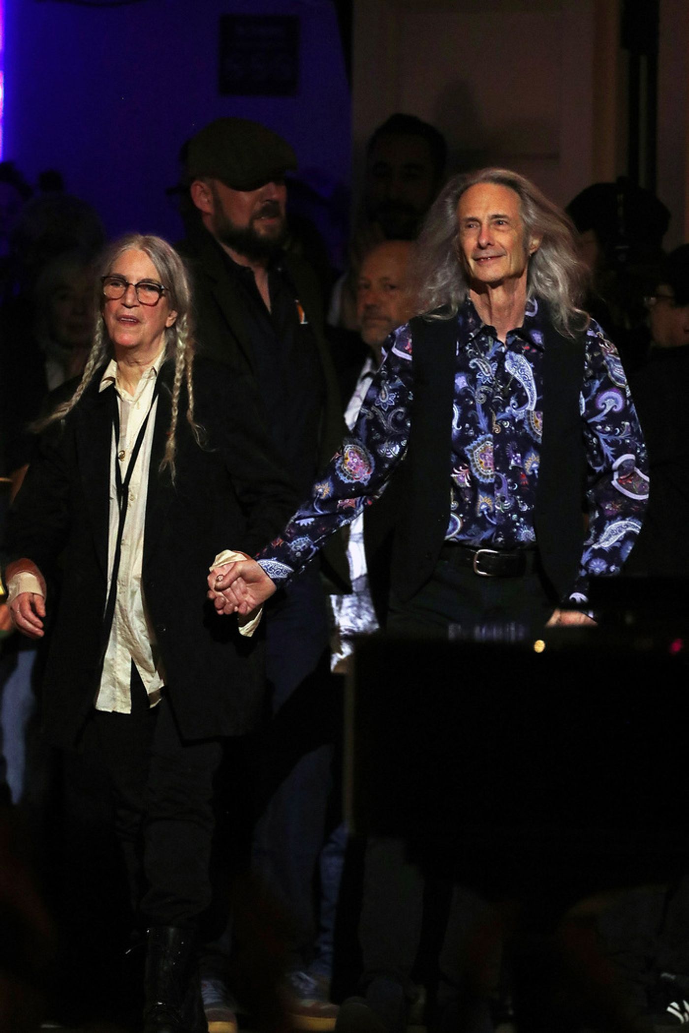 Photos: Bruce Springsteen, Johnny Depp, & More Take Carnegie Hall Stage for Patti Smith Celebration  Image