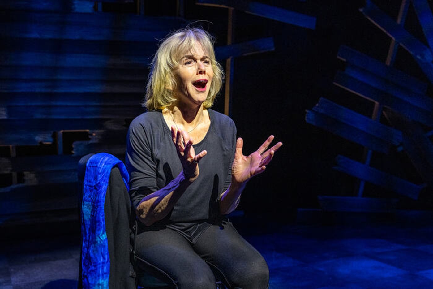 Photos: Linda Purl Stars in World Premiere of CRAZY MAMA at Rubicon Theatre Company  Image