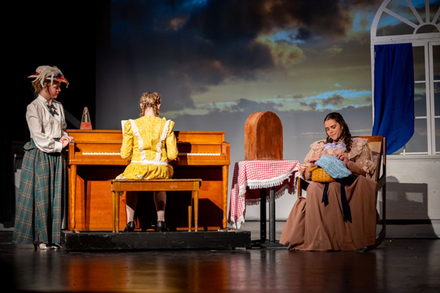 Photos: Meredith Willson's THE MUSIC MAN At Liberty Union Musical Theater Photos: Meredith Willson's THE MUSIC MAN At Liberty Union Musical Theater Image