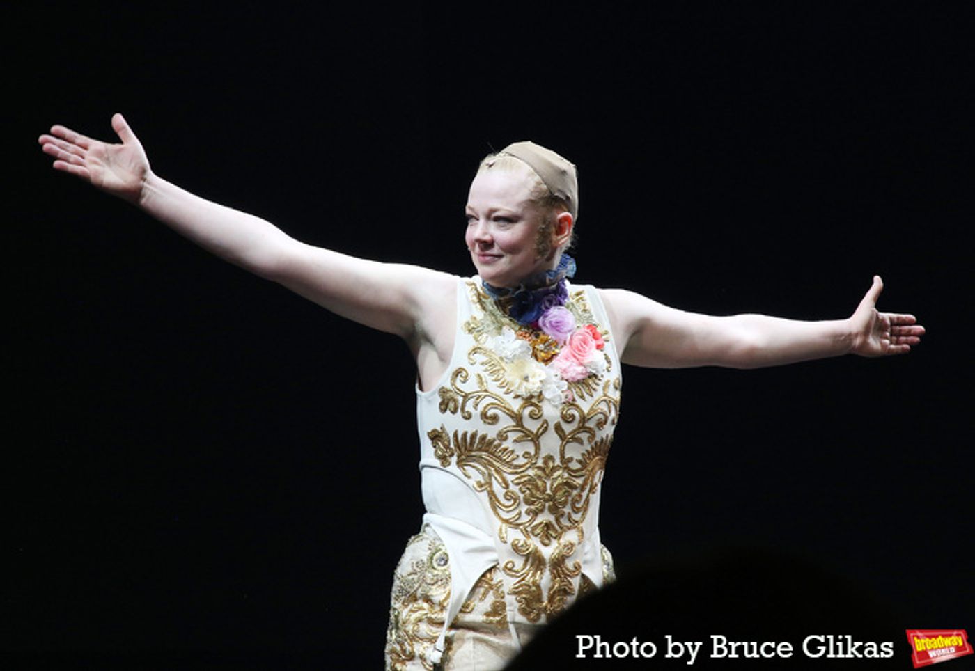 Photos: THE PICTURE OF DORIAN GRAY Opening Night Bows  Image