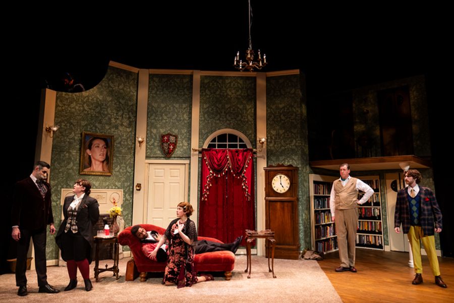 Photos: THE PLAY THAT GOES WRONG At Boston Stage Company Image