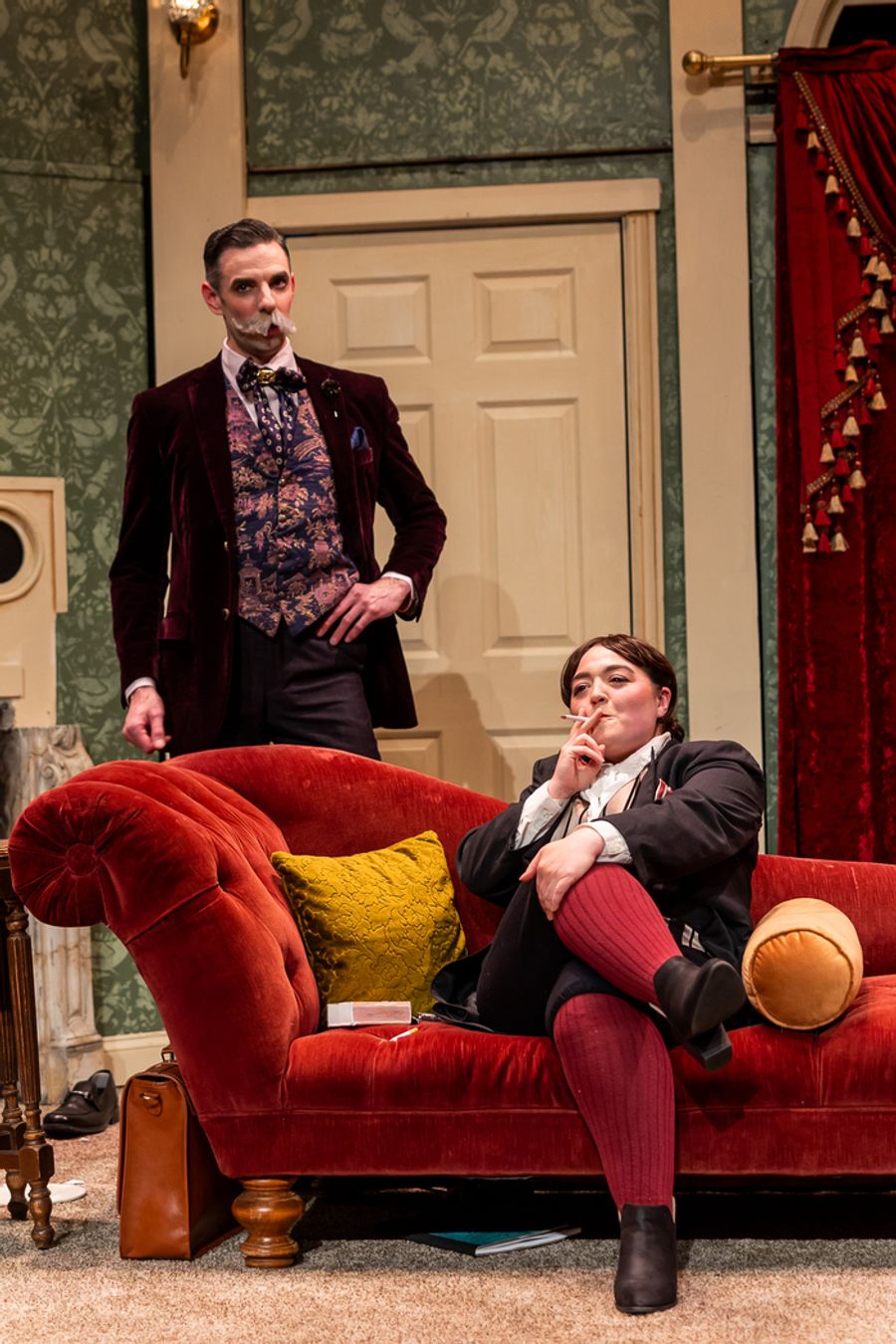 Photos: THE PLAY THAT GOES WRONG At Boston Stage Company Image