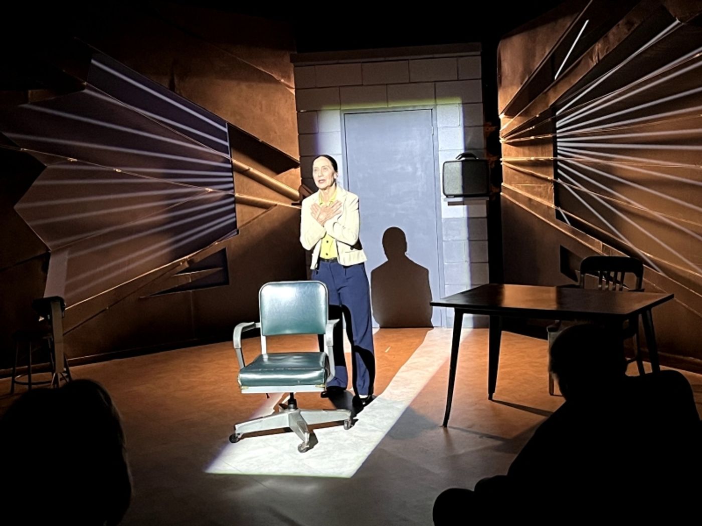 Review: I CARRY YOUR HEART WITH ME is captivating and resonant at Horizon Theatre Company  Image