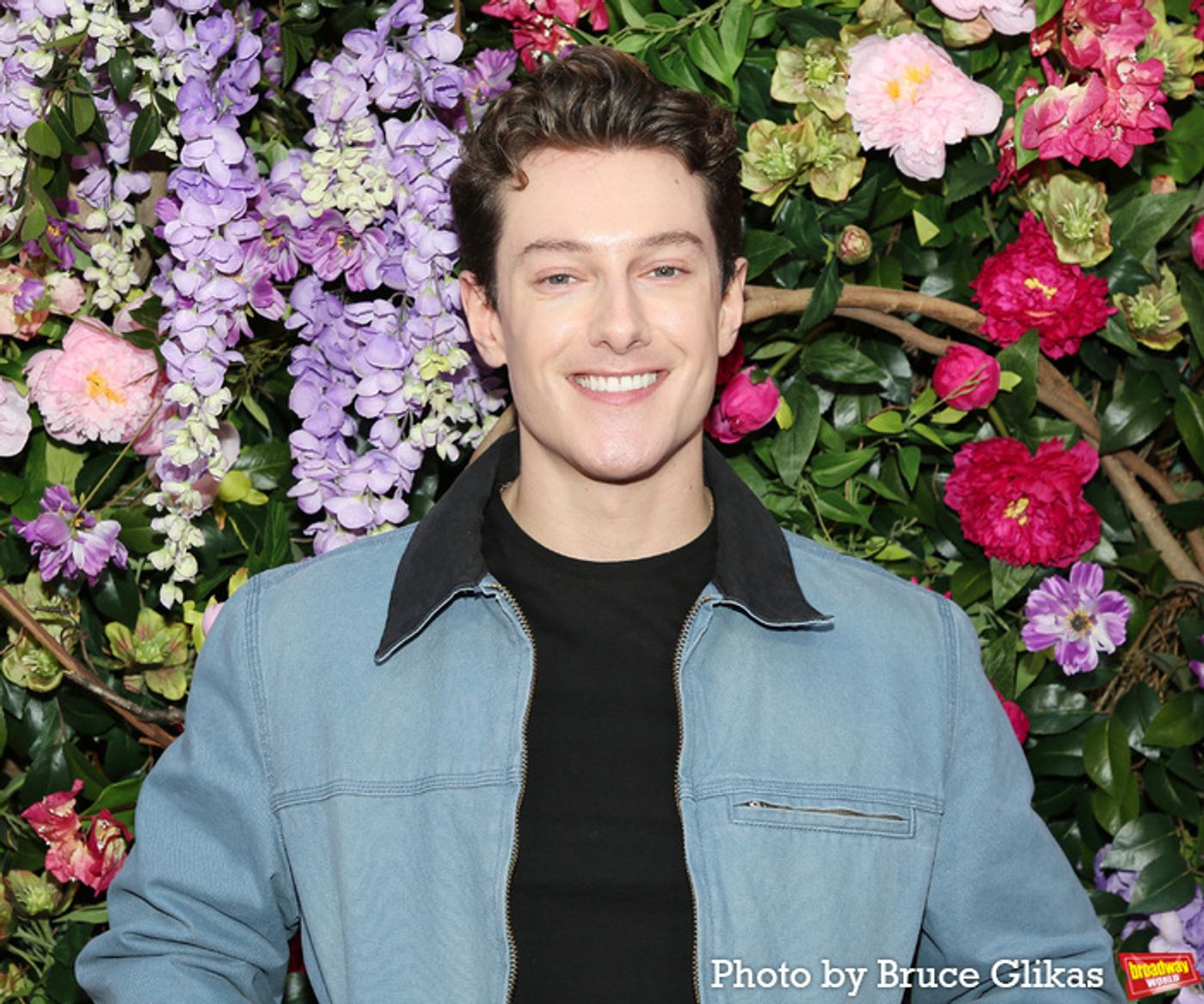 Photos: THE PICTURE OF DORIAN GRAY Opening Night Pink Carpet  Image