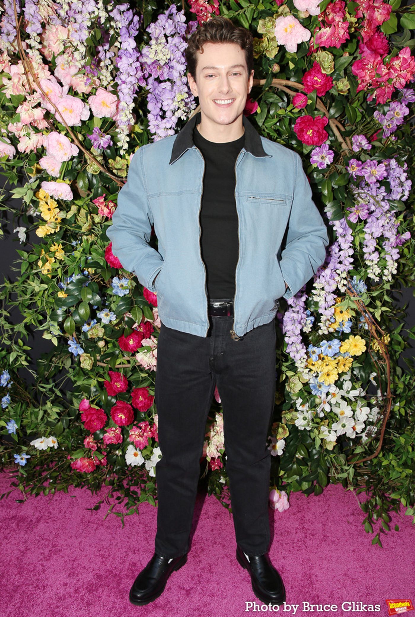 Photos: THE PICTURE OF DORIAN GRAY Opening Night Pink Carpet  Image