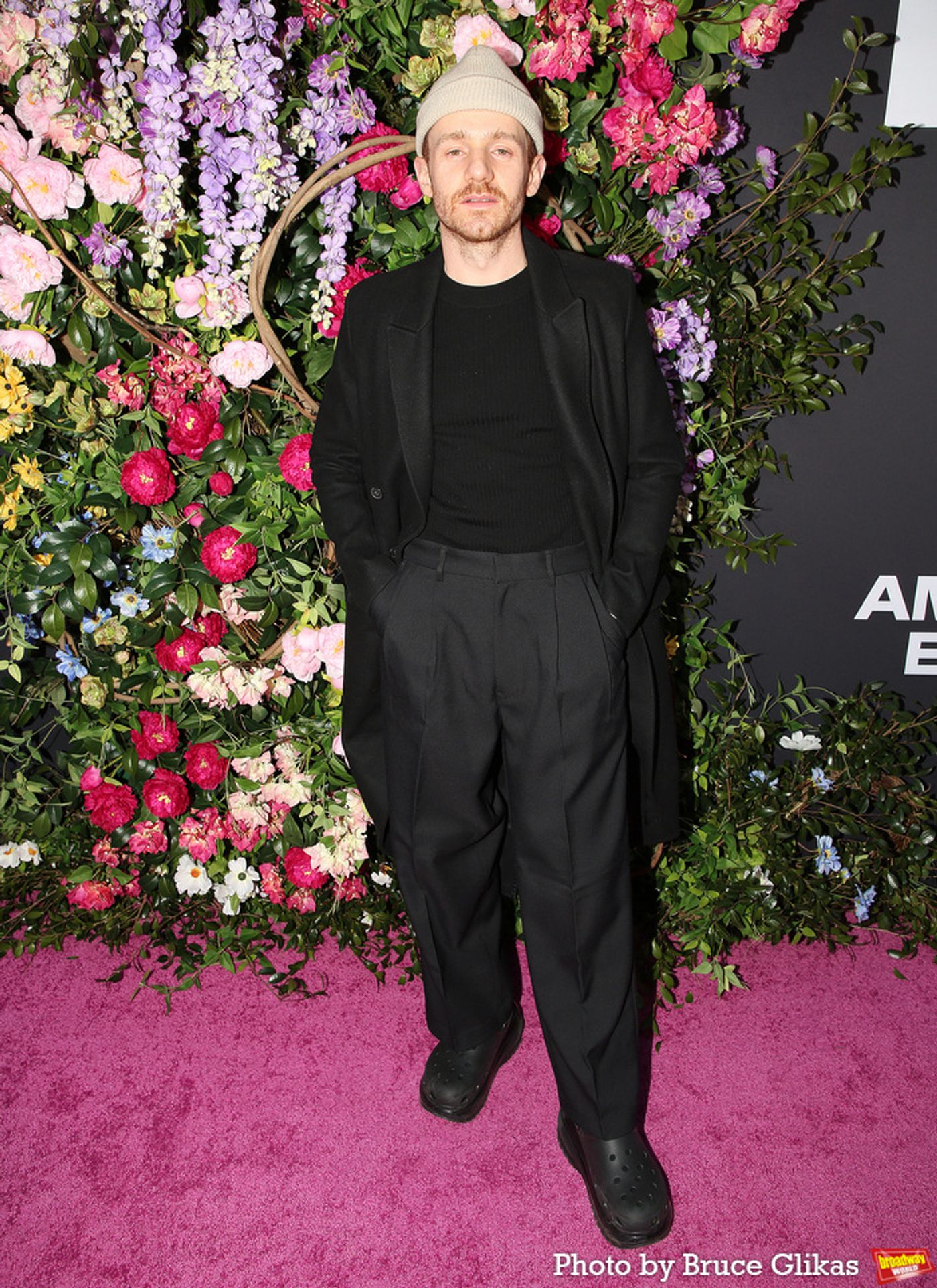 Photos: THE PICTURE OF DORIAN GRAY Opening Night Pink Carpet  Image