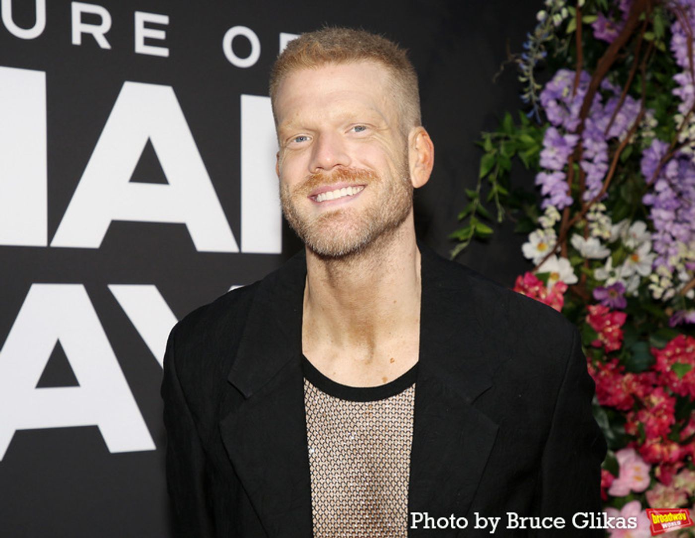 Photos: THE PICTURE OF DORIAN GRAY Opening Night Pink Carpet  Image