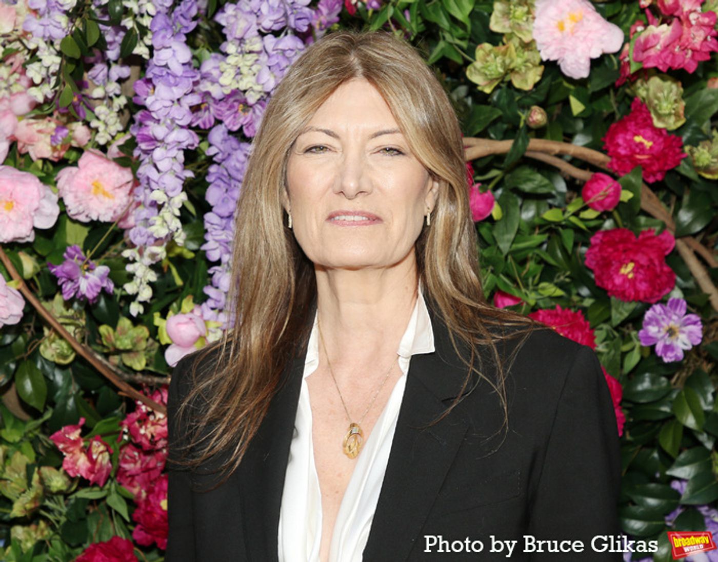 Photos: THE PICTURE OF DORIAN GRAY Opening Night Pink Carpet  Image