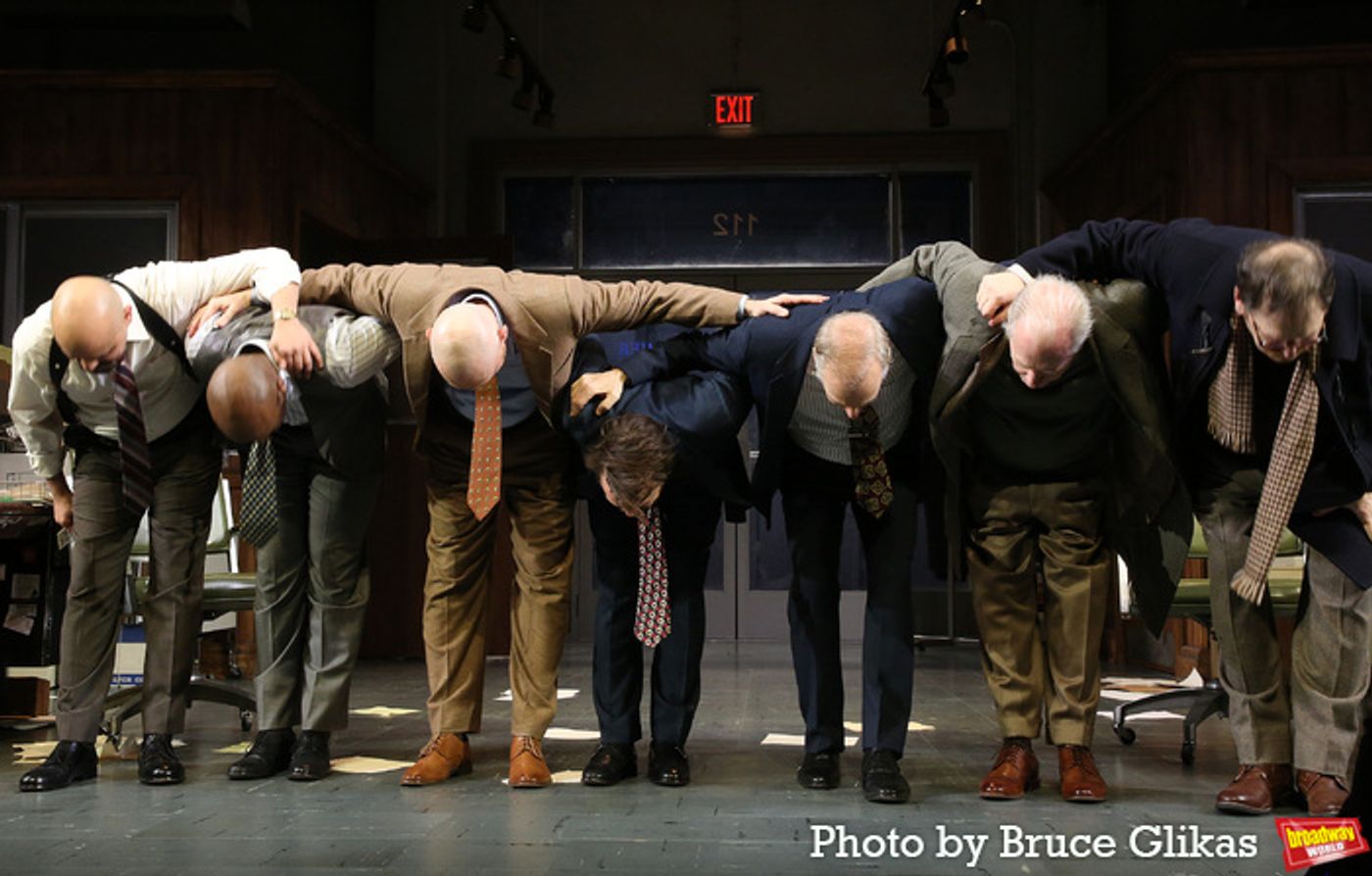 Photos: GLENGARRY GLEN ROSS Cast Takes Opening Night Bows  Image