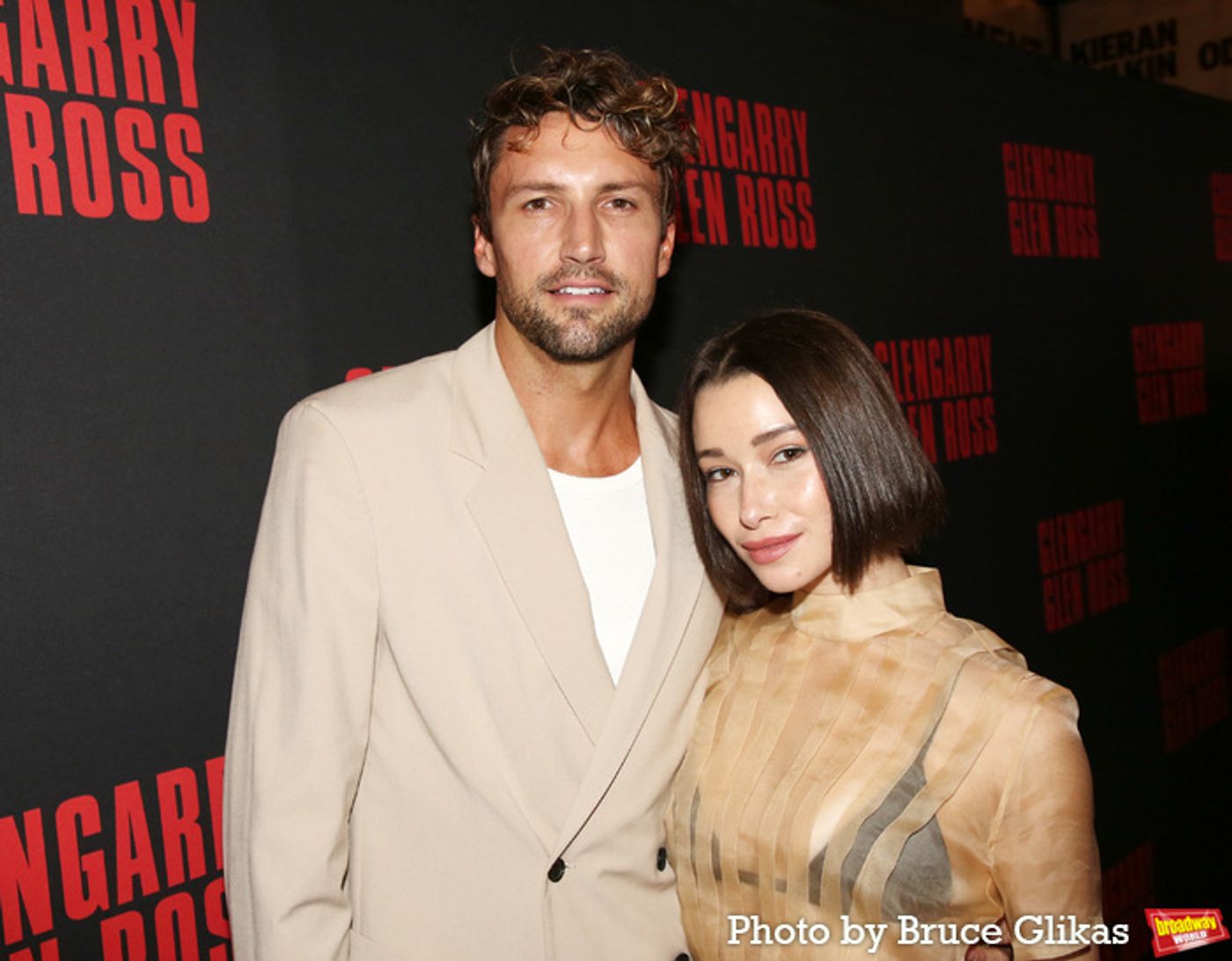 Photos: Stars Arrive at GLENGARRY GLEN ROSS Opening Night  Image