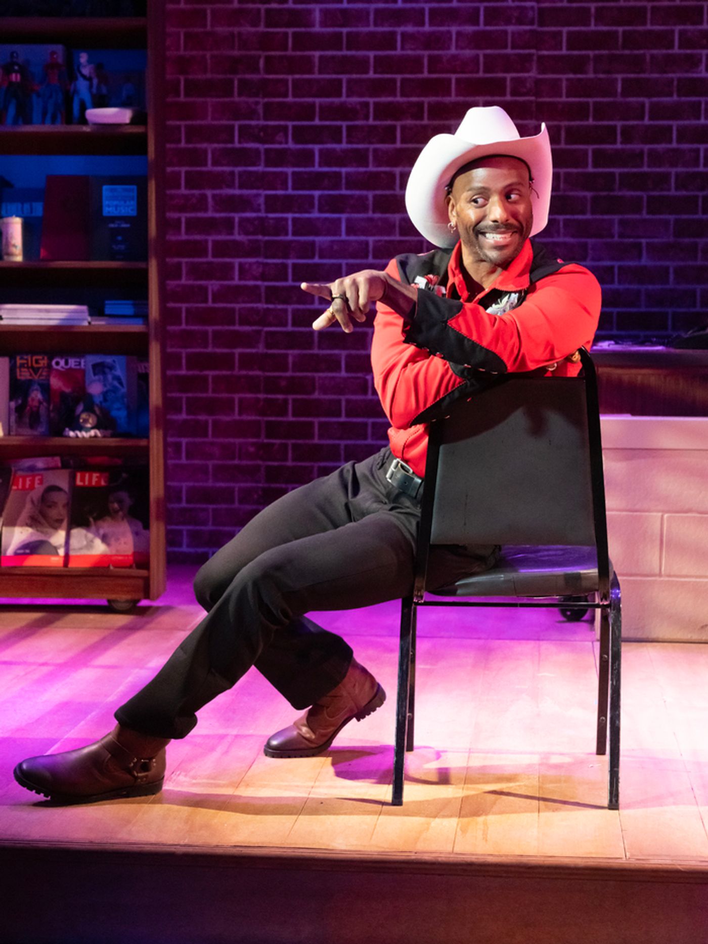 Photos: ALL THE WORLD'S A STAGE At Keen Company  Image