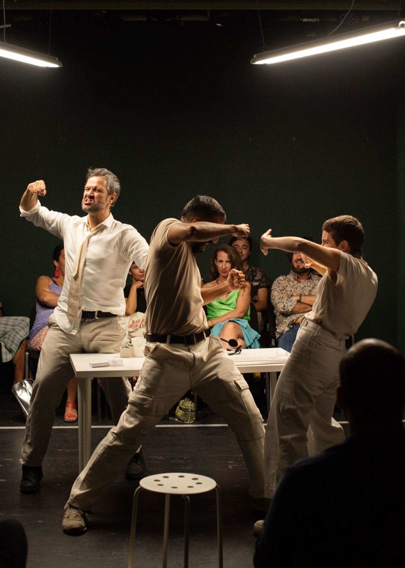 Interview: Hablamos con Edu Llorens sobre la nueva temporada de ATRAPADAS EN LA OFI  Image