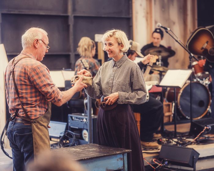 Photos: Inside Rehearsals for DEAD OUTLAW — photo 3 of 14