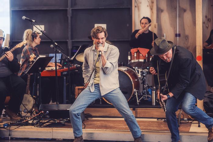 Photos: Inside Rehearsals for DEAD OUTLAW — photo 5 of 14