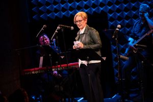 Heather Hitchens @ BroadwayWorld Heather Hitchens Photo