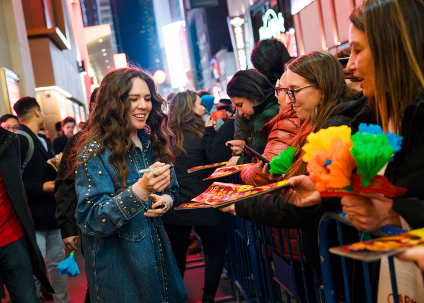 Photos & Video: REAL WOMEN HAVE CURVES Begins Performances on Broadway  Image