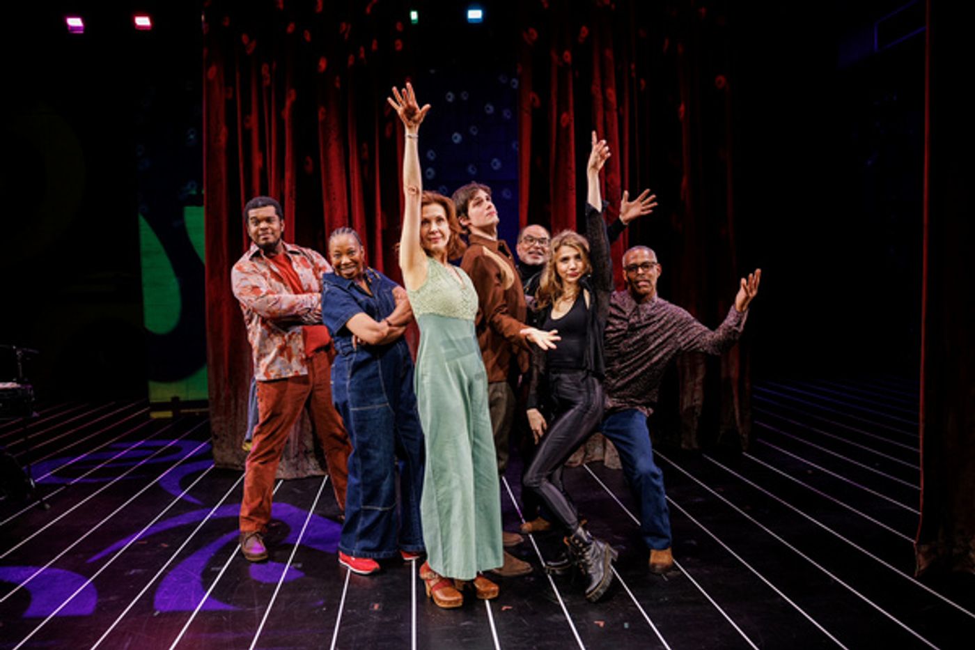 Photos: Jessica Hecht Stars In A MOTHER At Baryshnikov Arts  Image