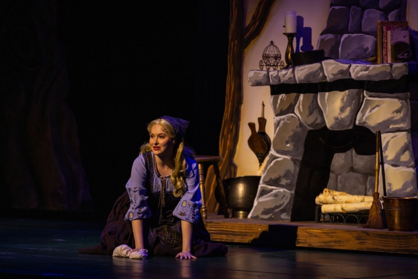 Review: Musical Theatre West Ventures Back INTO THE WOODS in Long Beach  Image