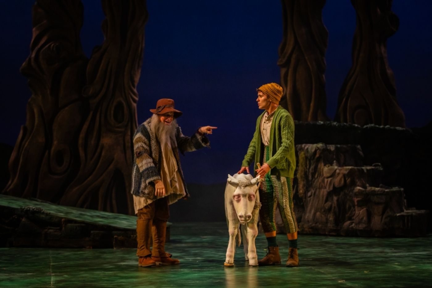 Review: Musical Theatre West Ventures Back INTO THE WOODS in Long Beach  Image