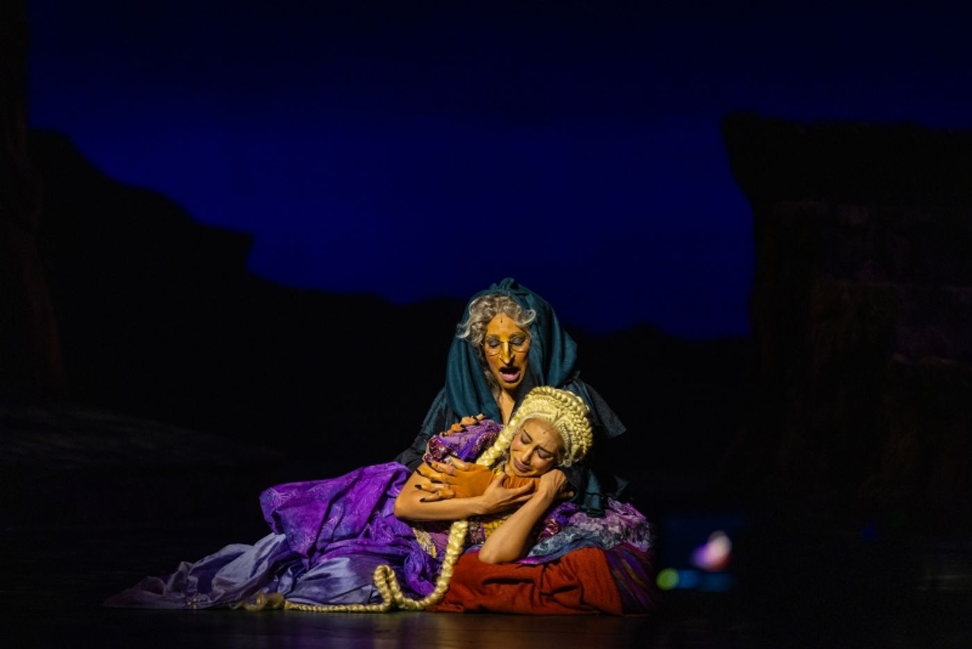 Review: Musical Theatre West Ventures Back INTO THE WOODS in Long Beach  Image