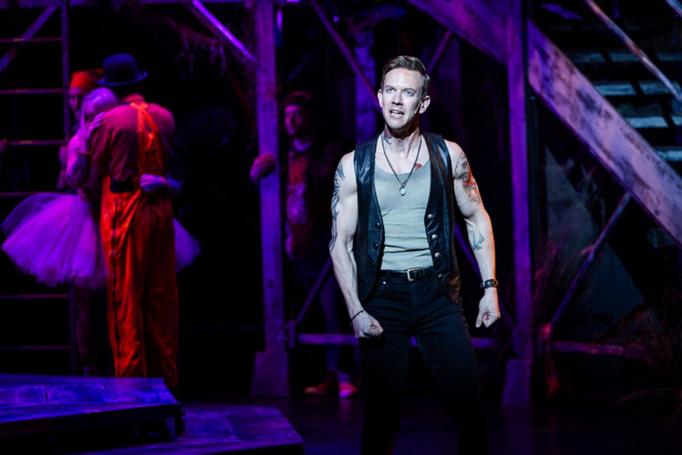 Photos: RODGERS & HAMMERSTEIN'S CAROUSEL at Boston Lyric Opera  Image