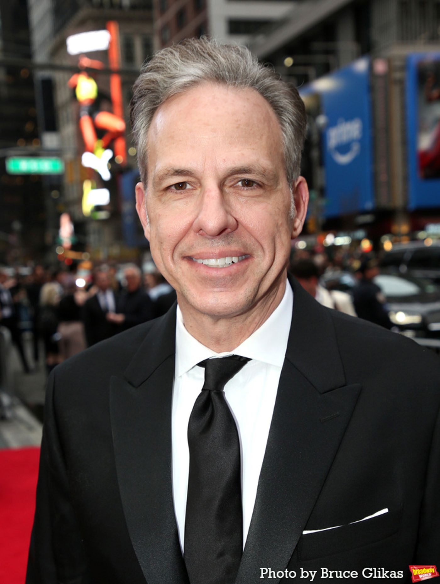 Photos: GOOD NIGHT, AND GOOD LUCK Opening Night Brings Out Jennifer Lopez, Rachel Zegler and More Photos: GOOD NIGHT, AND GOOD LUCK Opening Night Brings Out Jennifer Lopez, Rachel Zegler and More Image