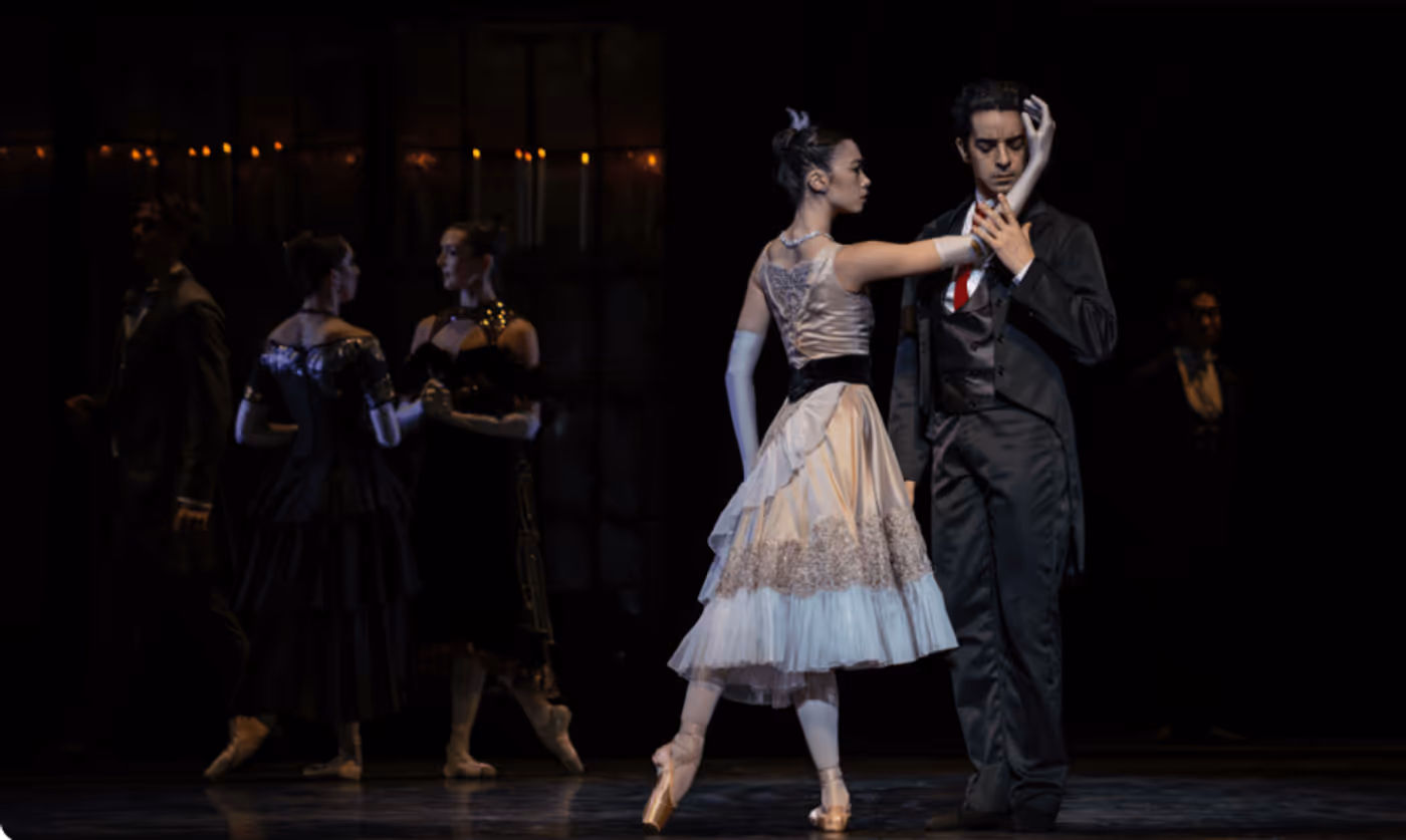 Kyra Soo (in the role of Nellie Carew, Dr. Jekyll's Fiancée) and Stephan Azulay (in the role of Mr. Edward Hyde) in Val Caniparol's Jekyll & Hyde © Jen Derbach photography