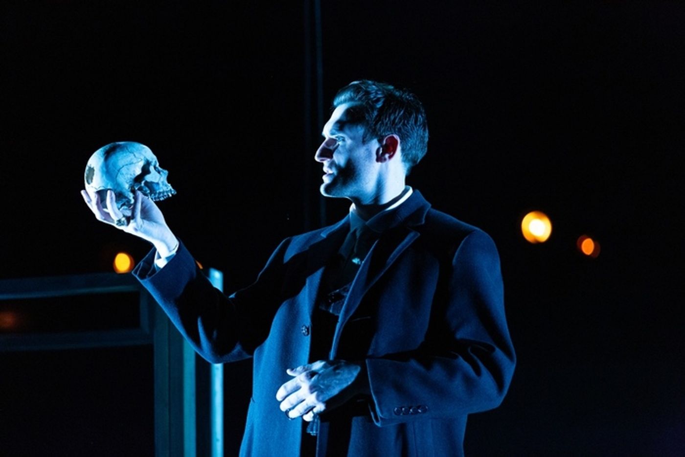 Photos: HAMLET at The Gamm Theatre  Image