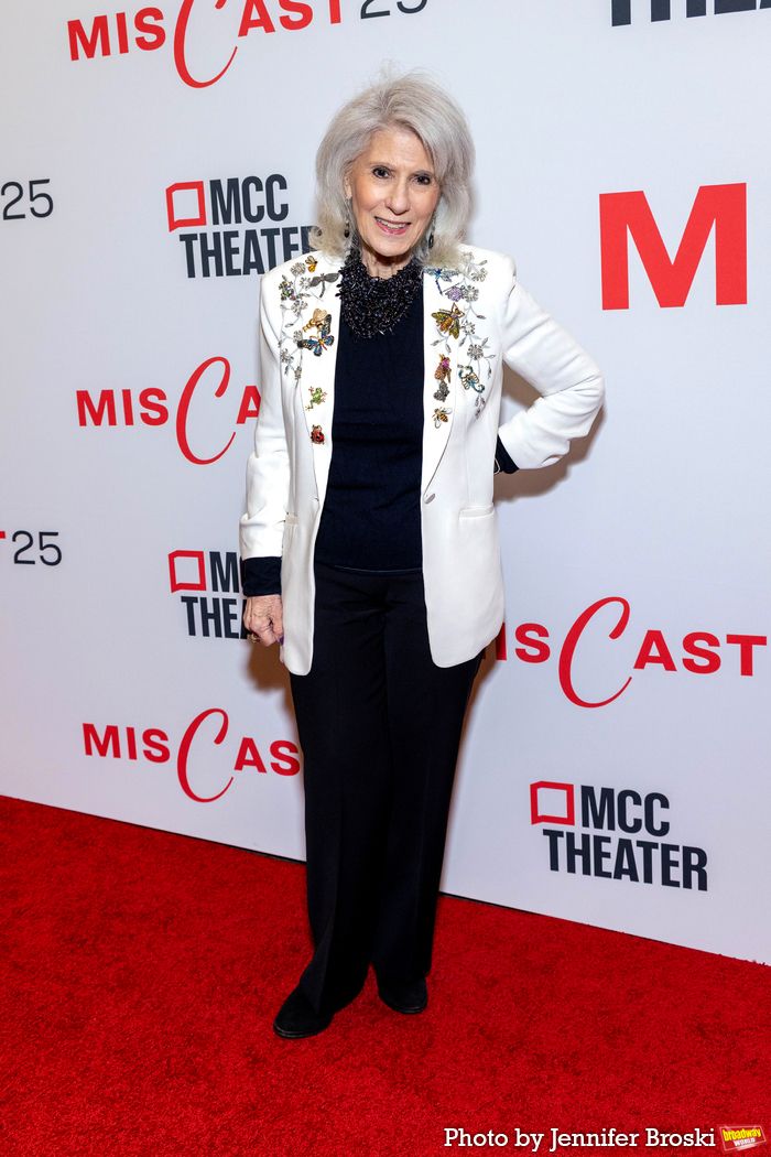 Photos: On the Red Carpet for MCC's Miscast25 — photo 2 of 99