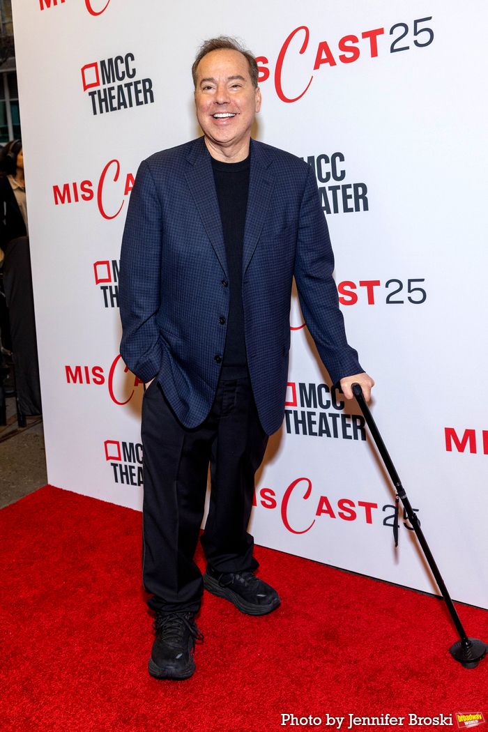 Photos: On the Red Carpet for MCC's Miscast25 — photo 4 of 99