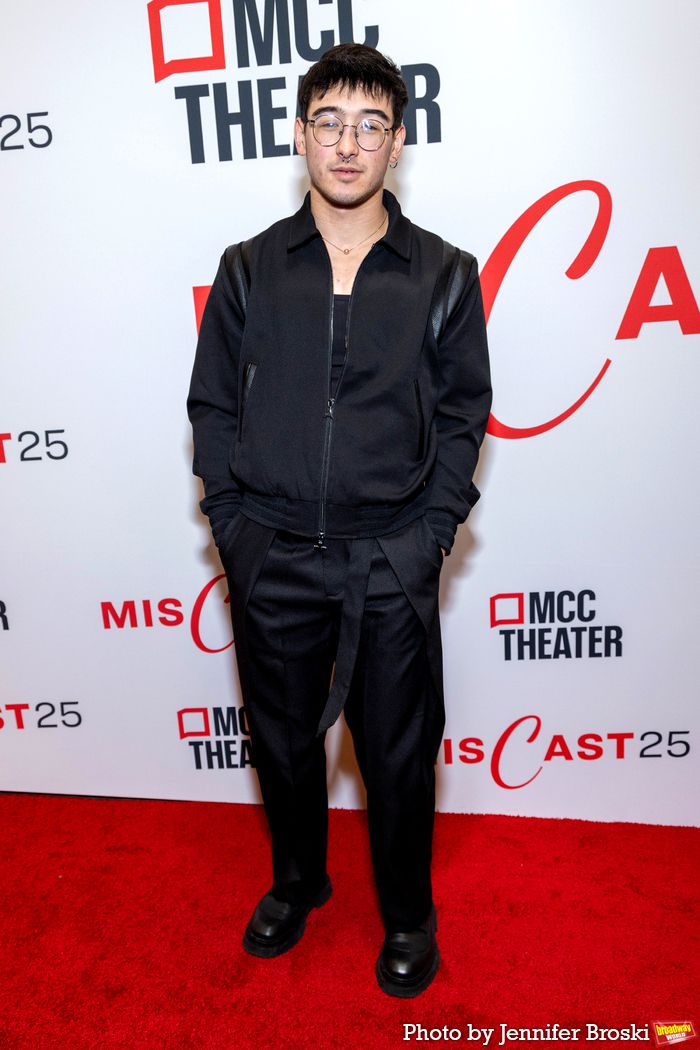 Photos: On the Red Carpet for MCC's Miscast25 — photo 45 of 99