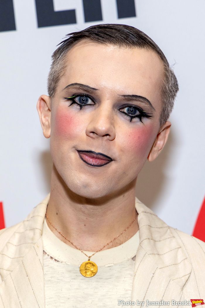 Photos: On the Red Carpet for MCC's Miscast25 — photo 65 of 99