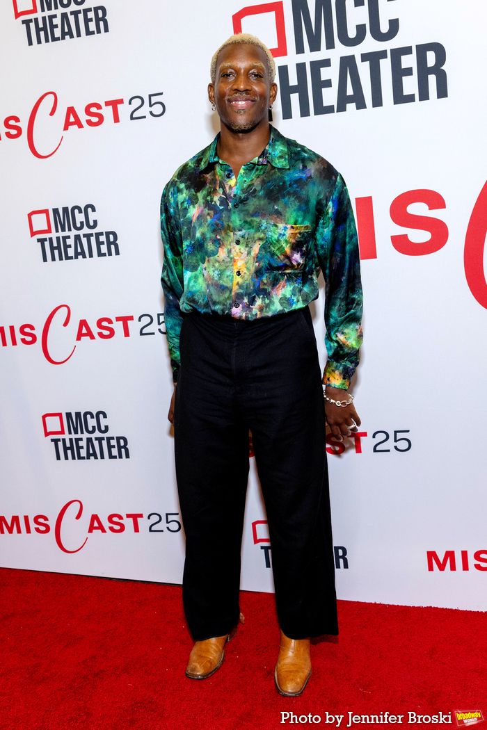 Photos: On the Red Carpet for MCC's Miscast25 — photo 74 of 99