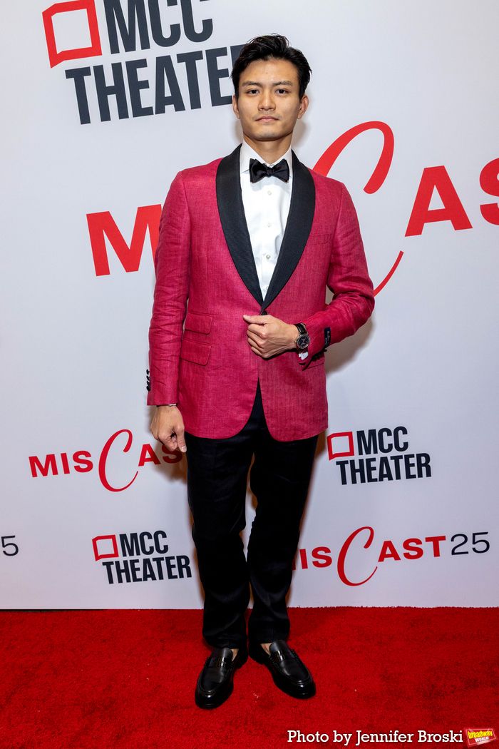 Photos: On the Red Carpet for MCC's Miscast25 — photo 91 of 99
