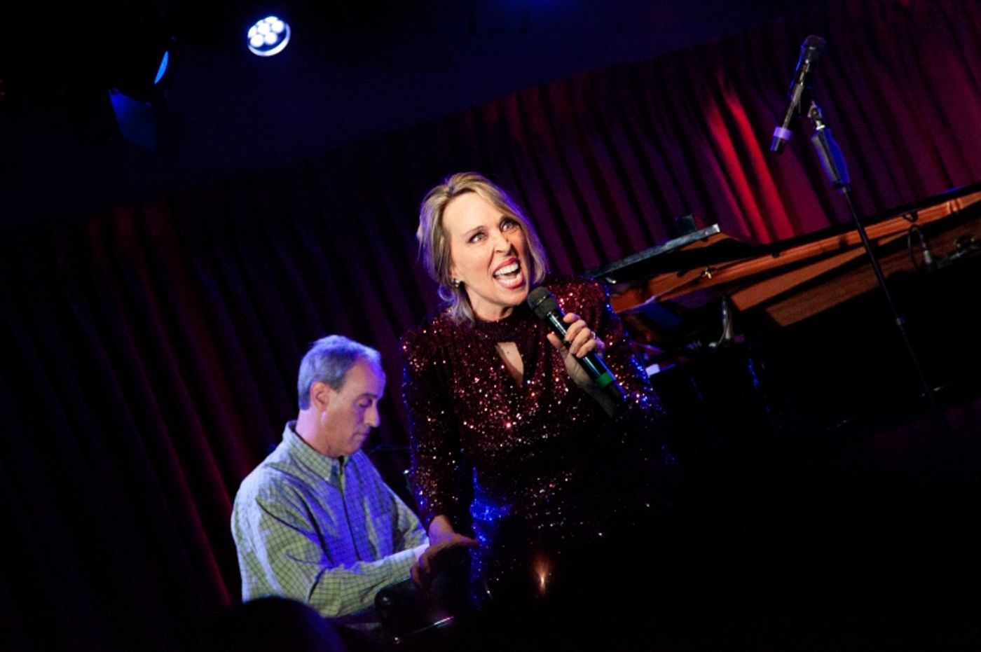 Photos: THE LINEUP WITH SUSIE MOSHER Debuts at The Green Room 42  Image