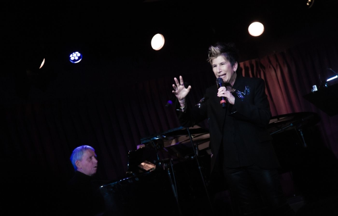 Photos: THE LINEUP WITH SUSIE MOSHER Debuts at The Green Room 42  Image