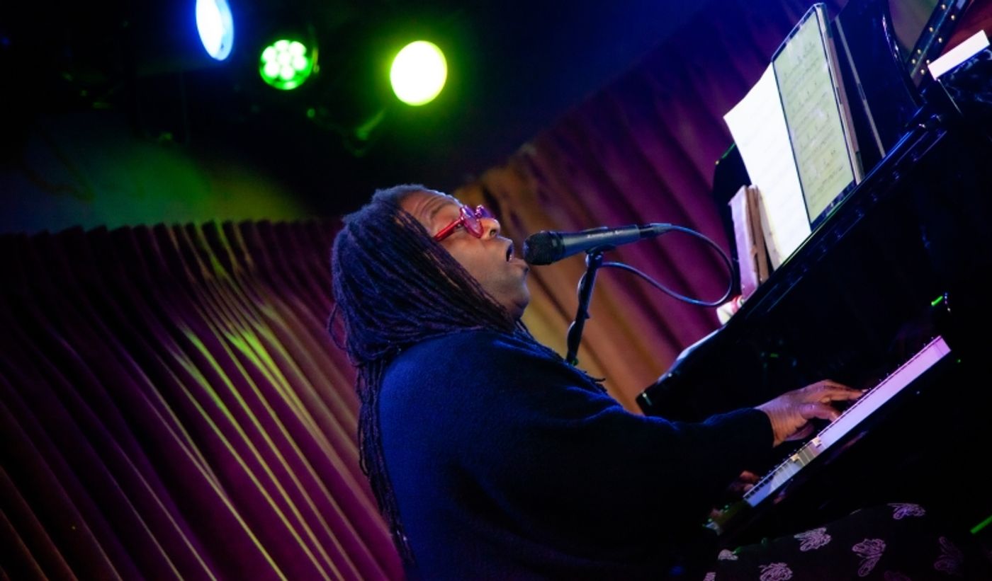 Photos: THE LINEUP WITH SUSIE MOSHER Debuts at The Green Room 42  Image