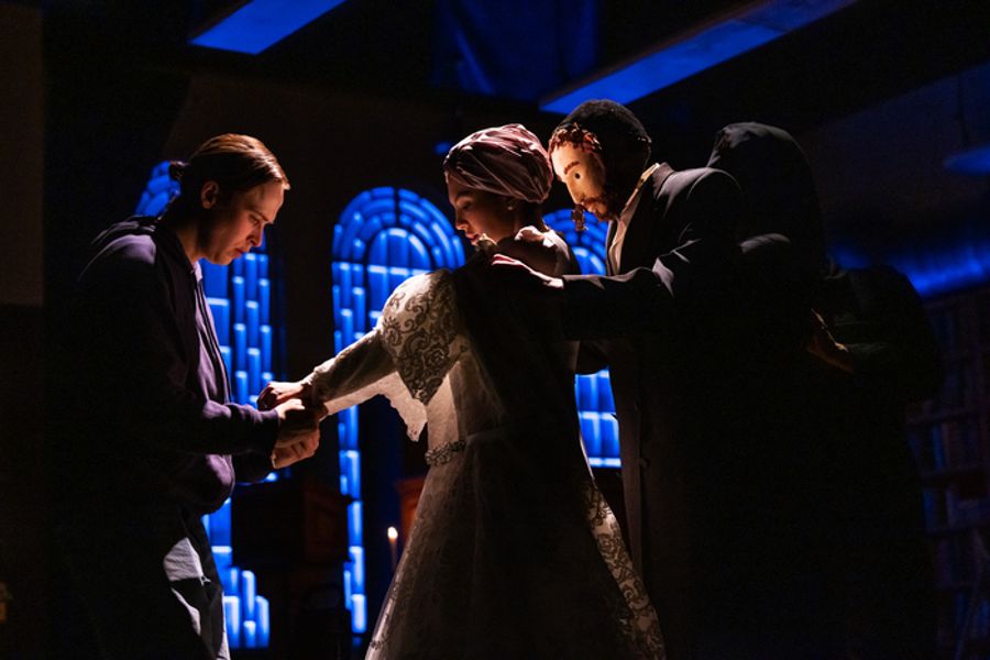 Photos: Tommy Dorfman, Brandon Uranowitz & More in BECOMING EVE Image