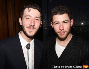 Frankie Jonas and Nick Jonas Photo